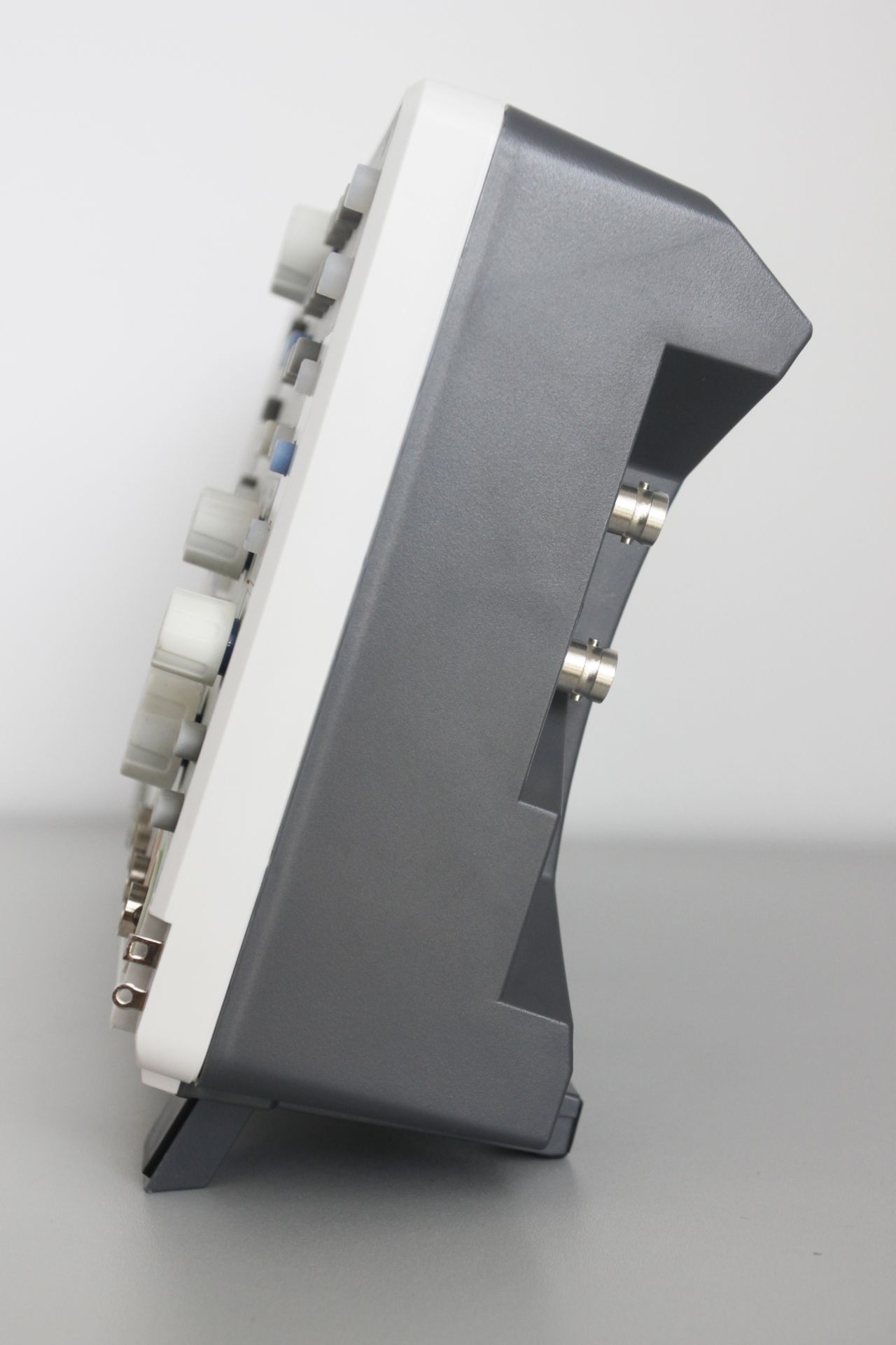 PeakTech P 1356 60 MHz / 2 CH, 1 GS/s Touchscreen-Oszilloskop