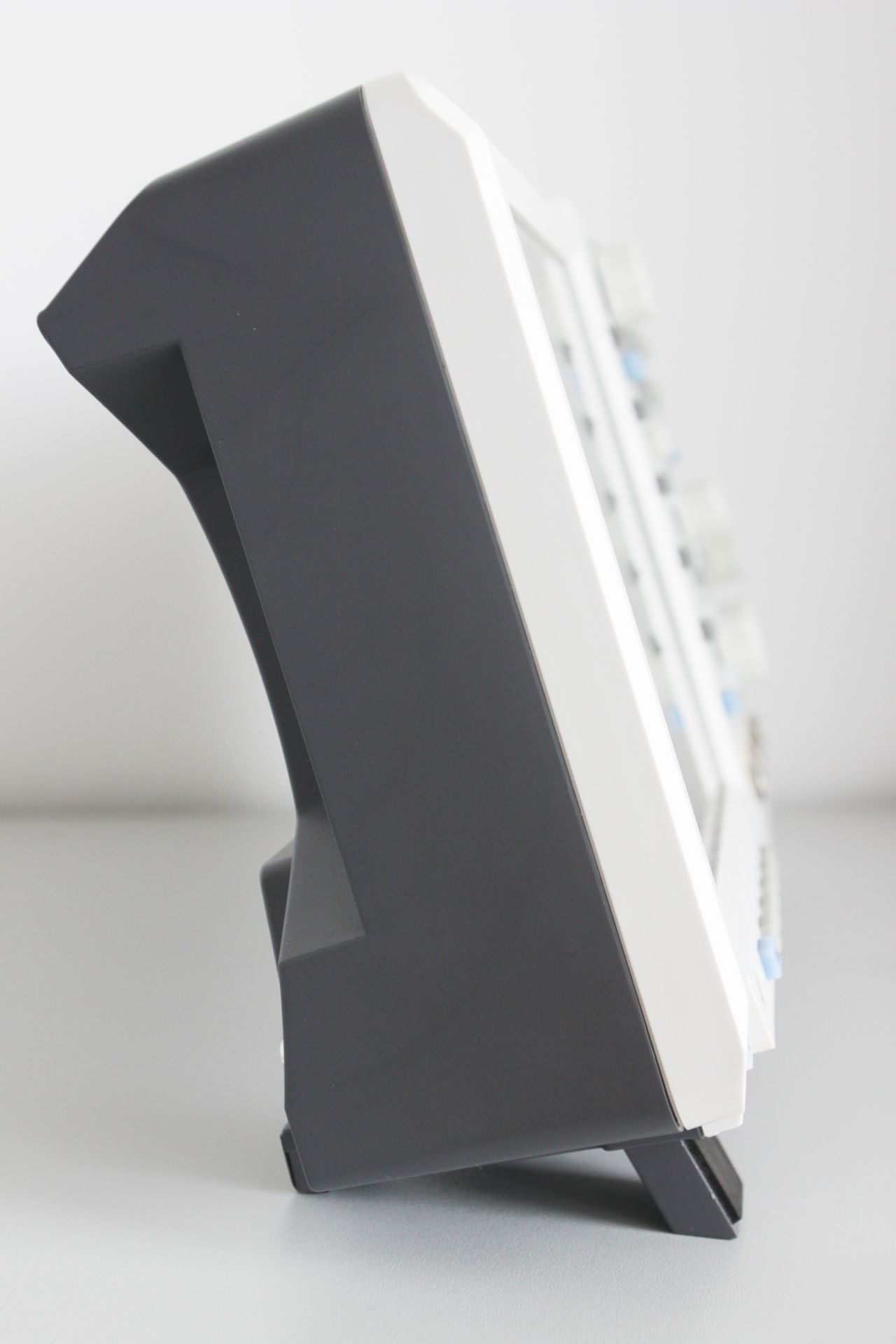 PeakTech P 1356 60 MHz / 2 CH, 1 GS/s Touchscreen-Oszilloskop